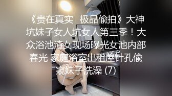 [原创]玩具和鸡巴一起上征服骚老婆