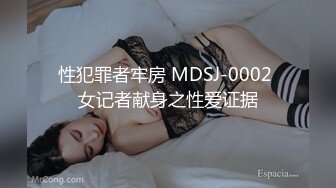 很久没有摸B了手又开始痒痒 溜进女厕看到一嫩妹在拉屎 手都伸出去了 怕摸到一手屎 晦气 放弃了