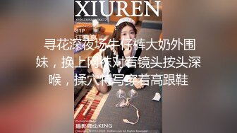 性感黑衣妹子啪啪，口交舔弄翘屁股后入抬起腿侧入抽插猛操