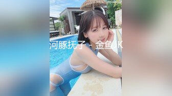 STP27735 近期下海活力美少女！贫乳奶子苗条身材！脱下牛仔裤翘起屁股，无毛嫩穴，手指扣弄揉搓很享受